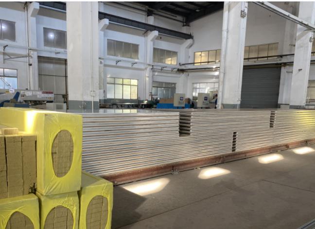 巖棉彩鋼板 巖棉彩鋼板